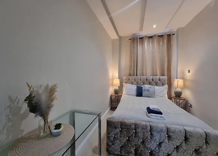 2Nd Flr 3 Bed Flat In The Heart Of Edgware Road-G20