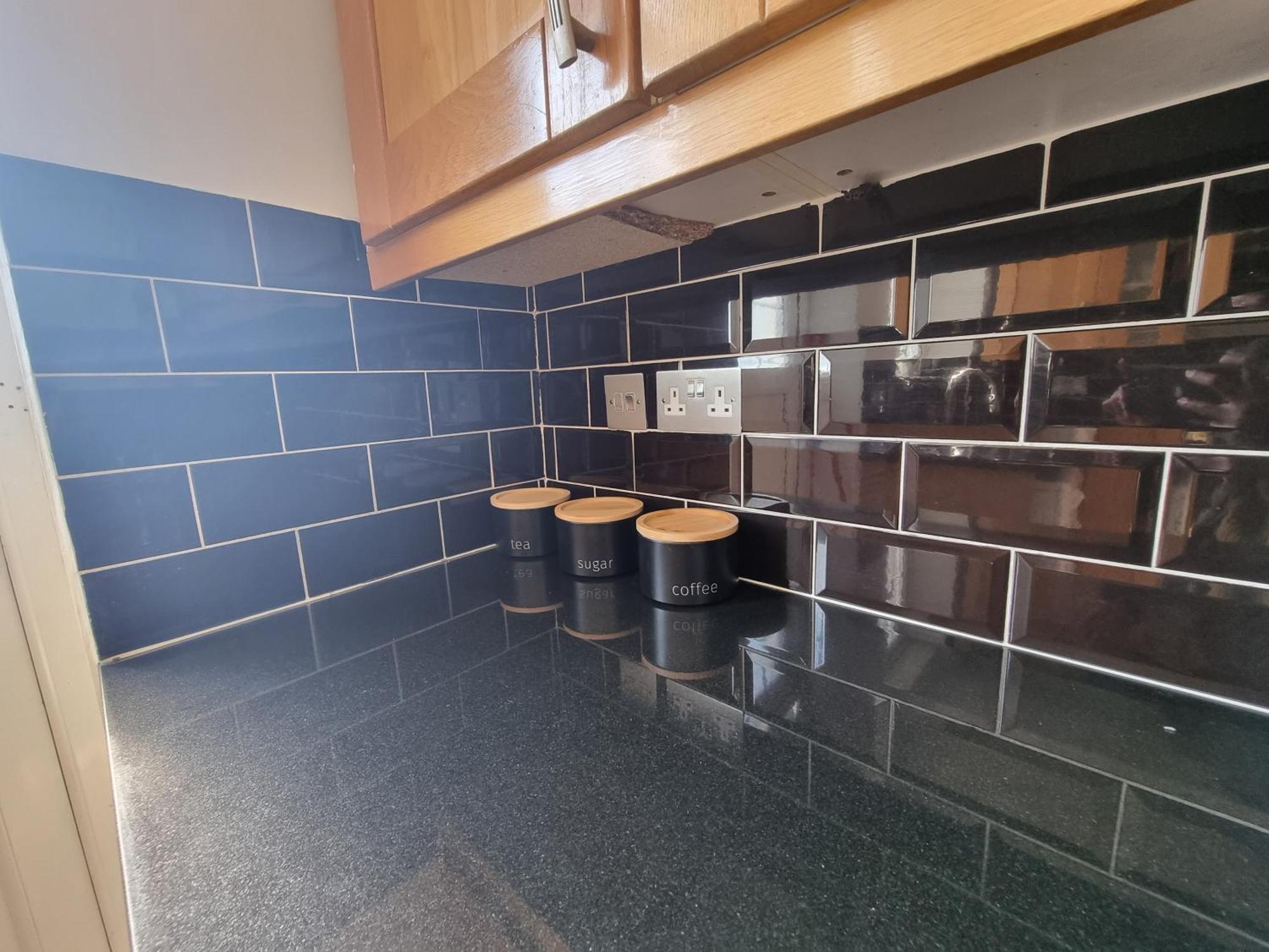 2nd Flr 3 Bed Flat In The Heart Of Edgware Road-g20 Londra