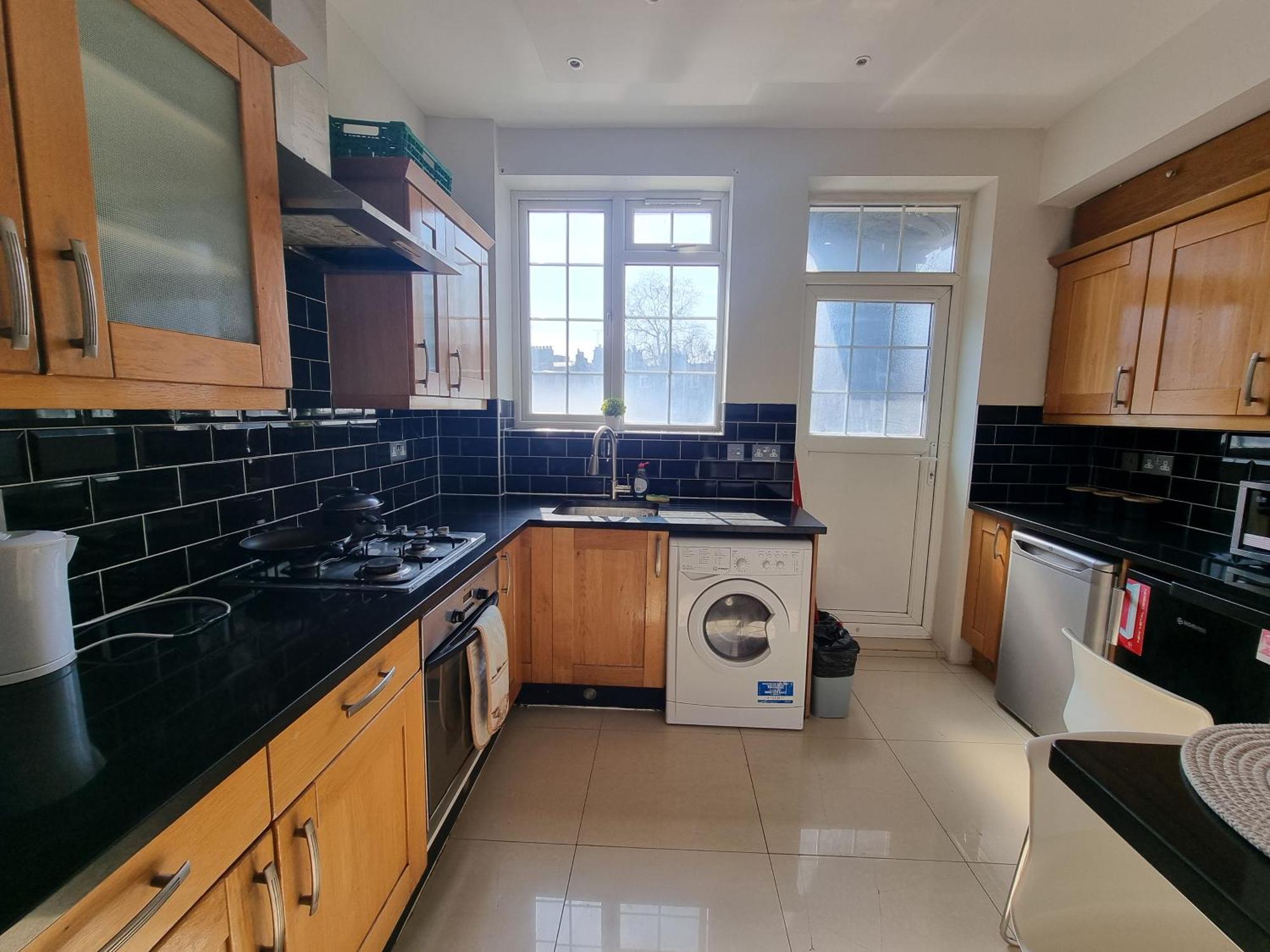 Appartamento 2nd Flr 3 Bed Flat In The Heart Of Edgware Road-g20 Londra