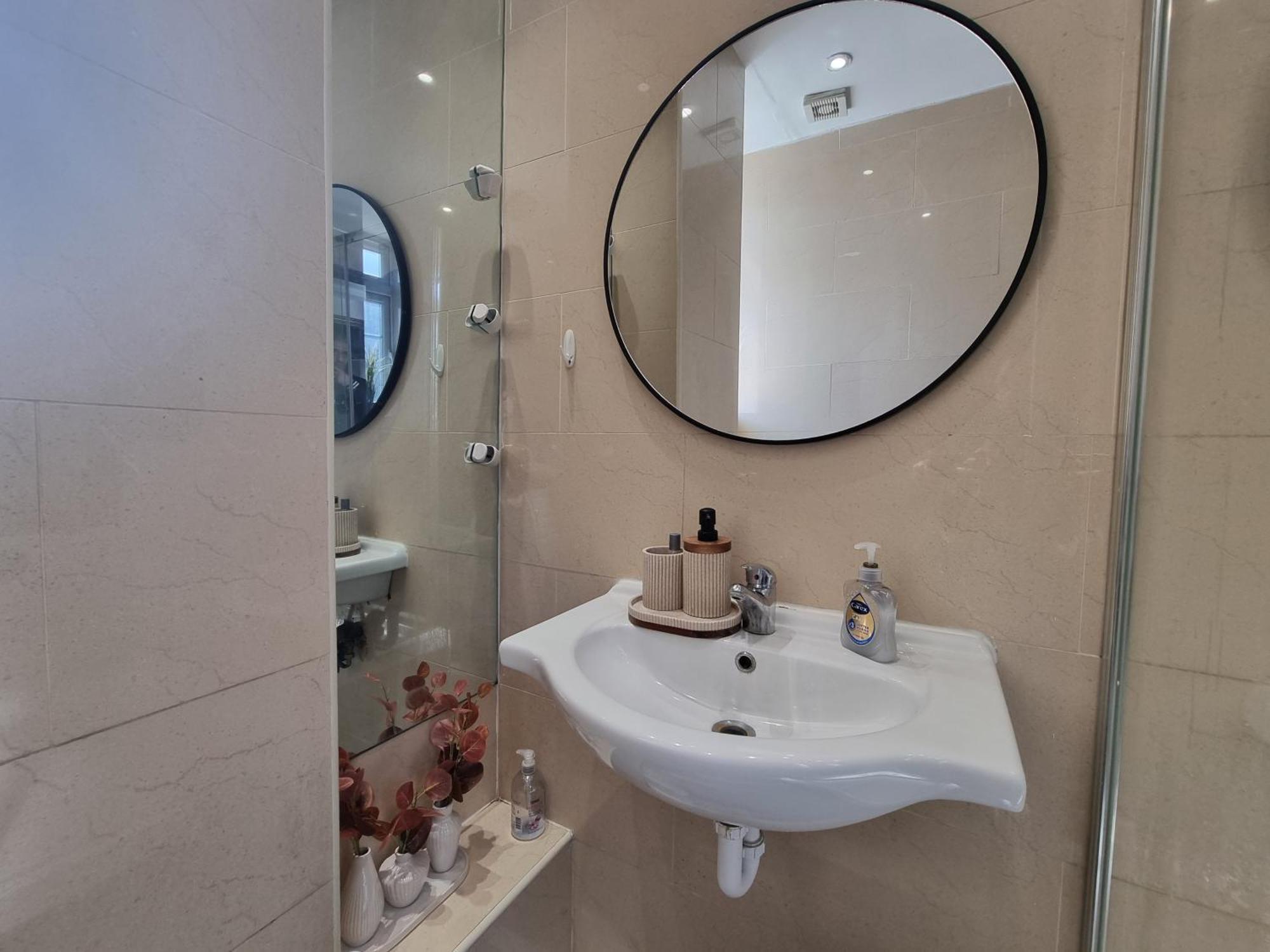 2nd Flr 3 Bed Flat In The Heart Of Edgware Road-g20 Appartamento