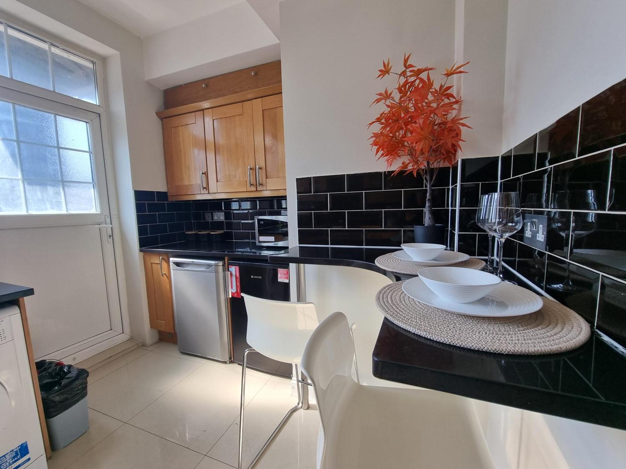 Appartamento 2nd Flr 3 Bed Flat In The Heart Of Edgware Road-g20 *